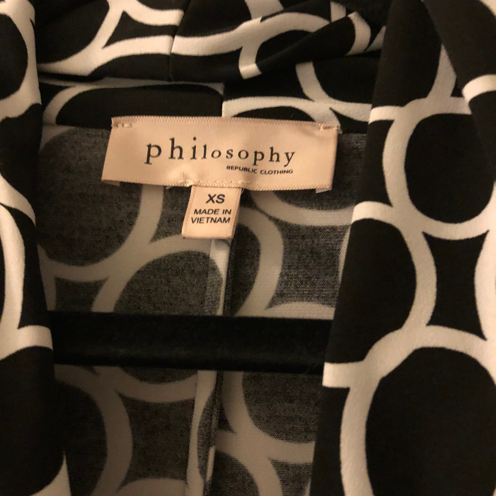 Philosophy black and white top